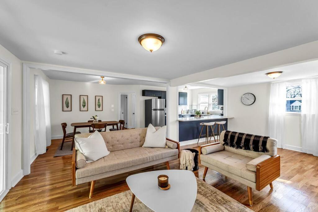 Villa Fully Renovated 4 Bed Buena Vista House Near Wfu Winston-Salem Exterior foto