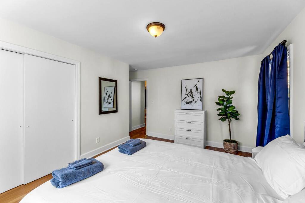 Villa Fully Renovated 4 Bed Buena Vista House Near Wfu Winston-Salem Exterior foto